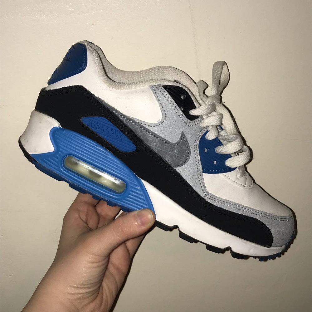 🗣 NIKE AIR MAX 90 🗣